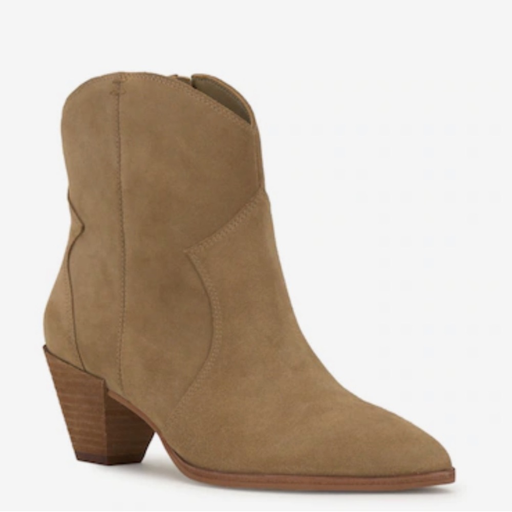 Vince Camuto Salintino Suede Western Booties Women’s Tan Ankle Boots NWOT